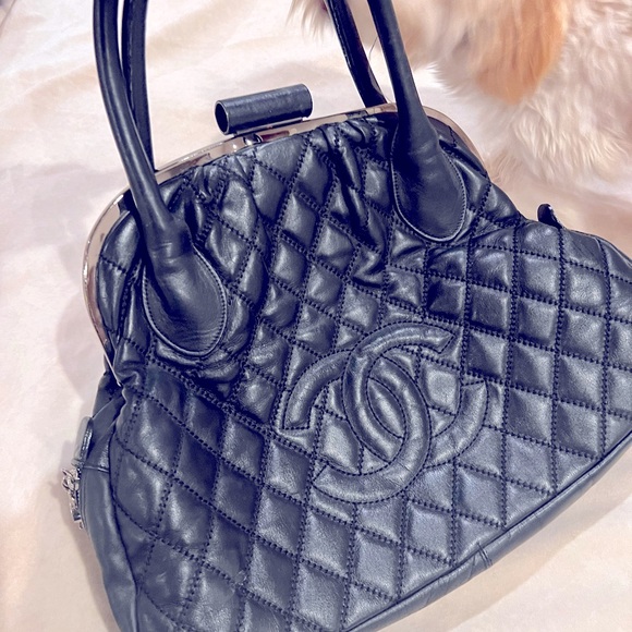 CHANEL BAG - Picture 2 of 5